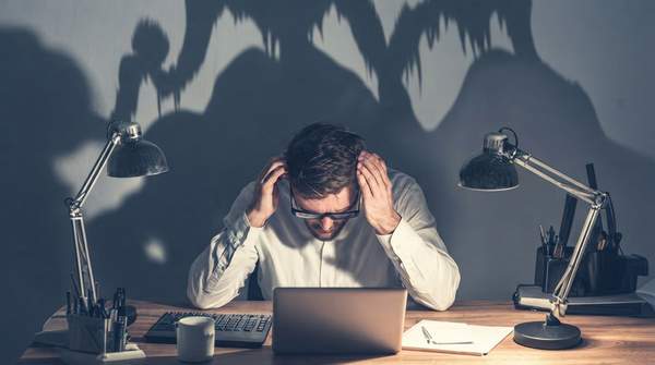 Editorial illustration for A Leader’s Guide to Preventing Q4 Burnout